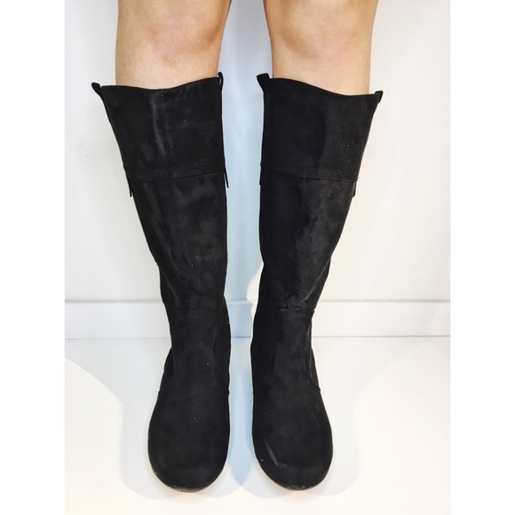 Black Knee-High Boots size 6 - Picture 2 of 4